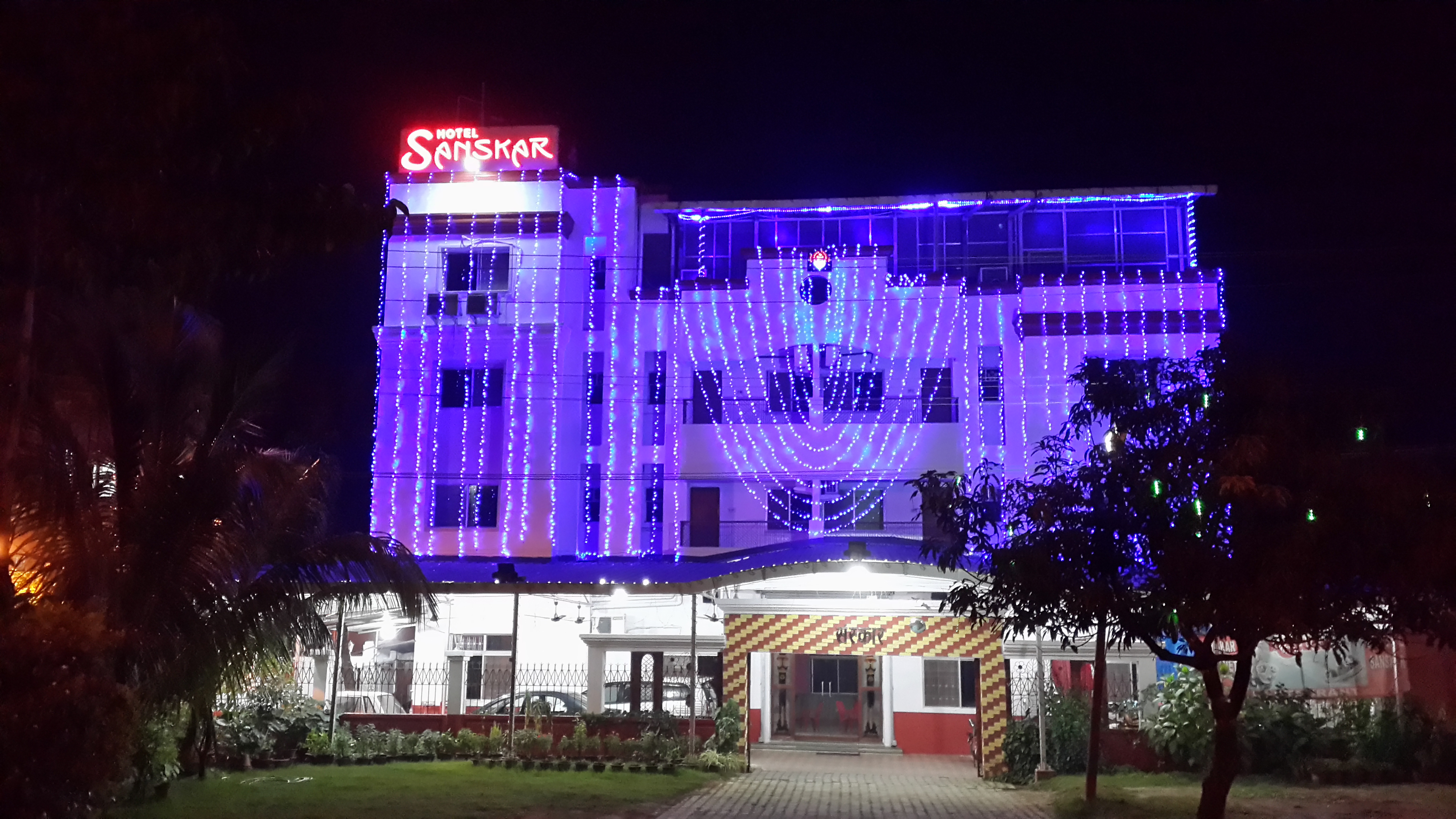 Sanskar Hotel & Banquet 